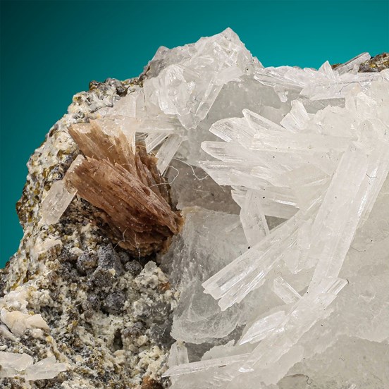 Roweite-Shijiangshan Mine | Hexigten Banner | Inner Mongolia | China